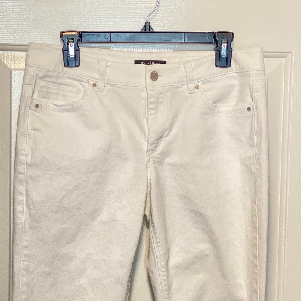 WHBM White Denim Boot Leg Jeans 8 47 - Picture 3 of 7